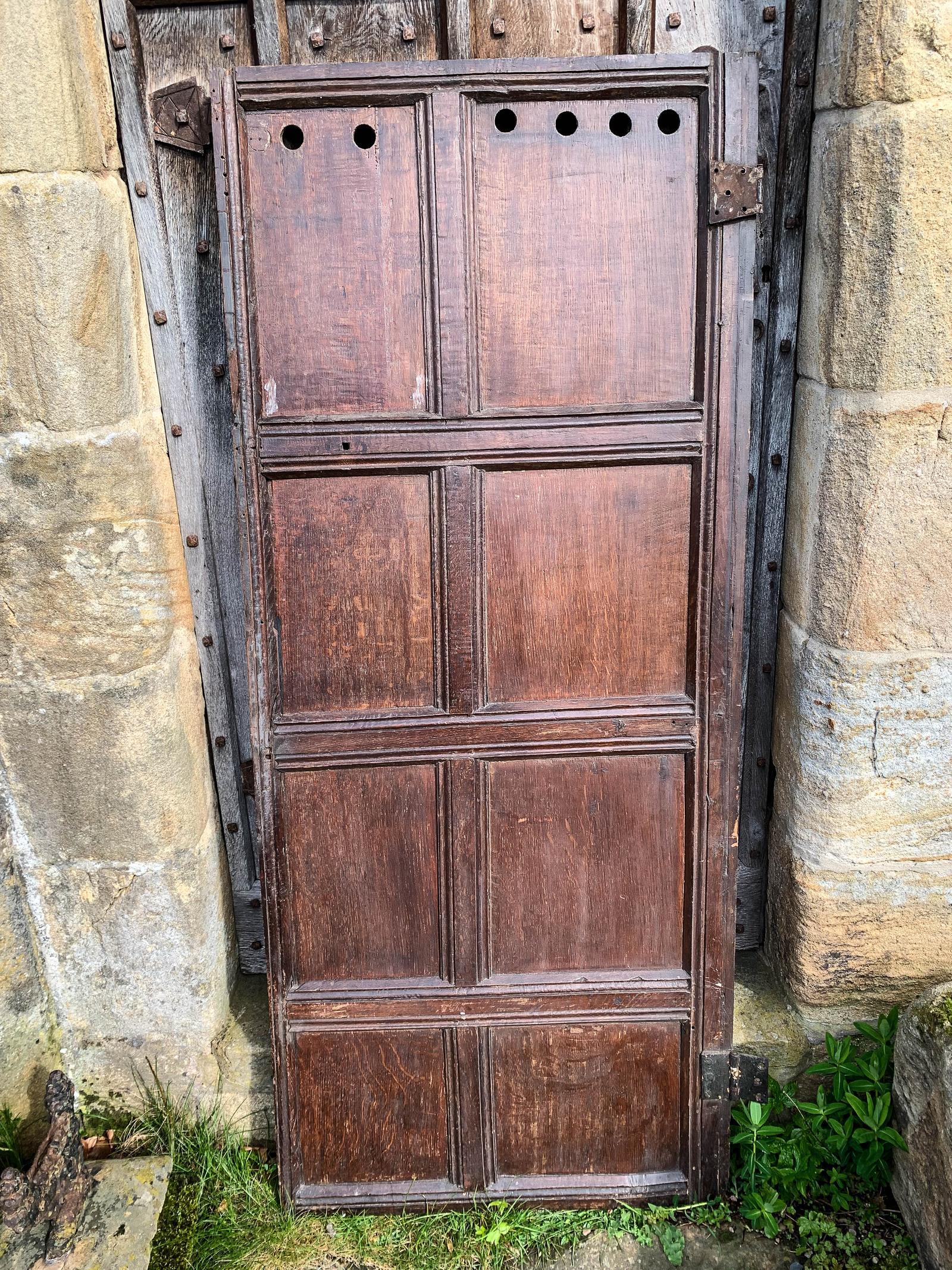 17th Century Oak Door York Minster LA440409