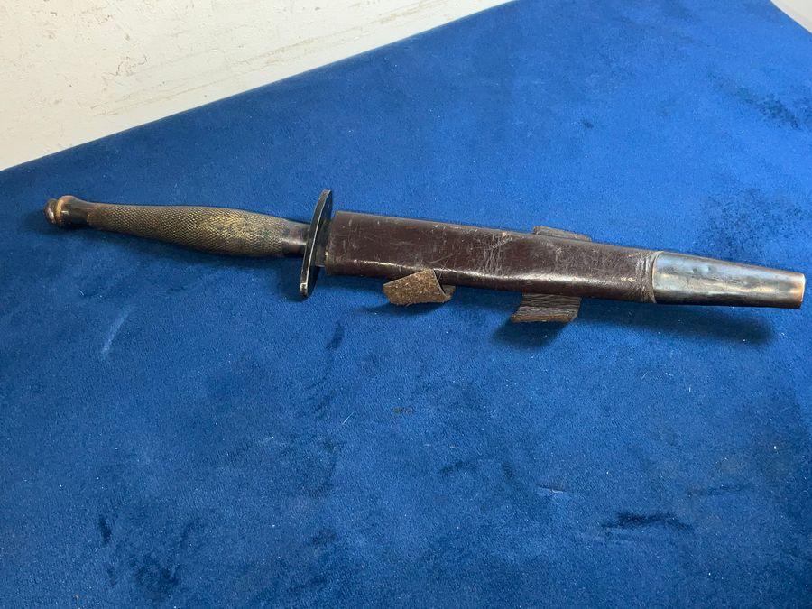 Commando 2nd Pattern Fairbanks Dagger & Scabbard (1 of 15)