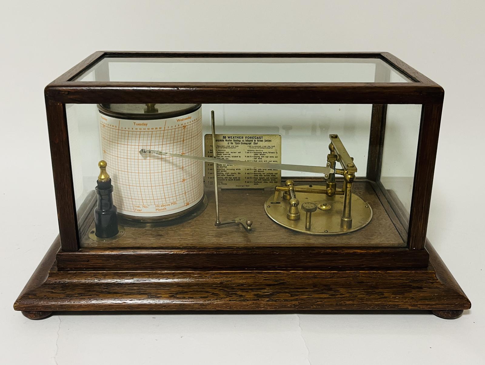Antique Oak Cased Barograph (1 of 16)