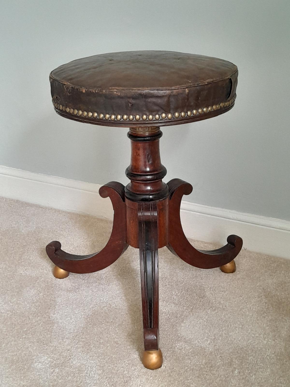 Regency Mahogany Swivel Top Adjustable Piano Stool (1 of 5)