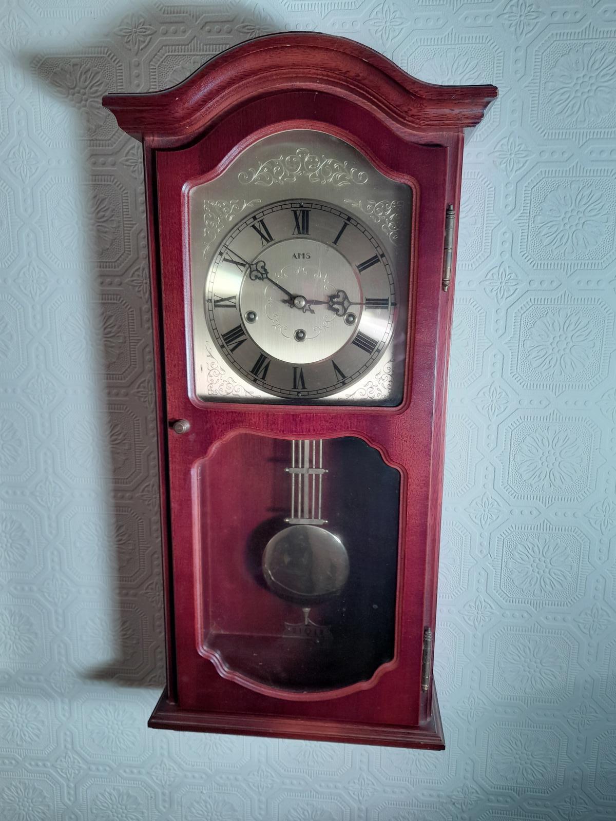 Westminster-chime, Mahogany Wall Clock (1 of 4)