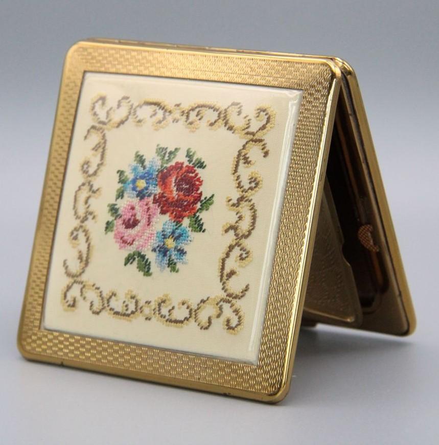 Vintage Kigu Petit Point Compact Mirror (1 of 6)
