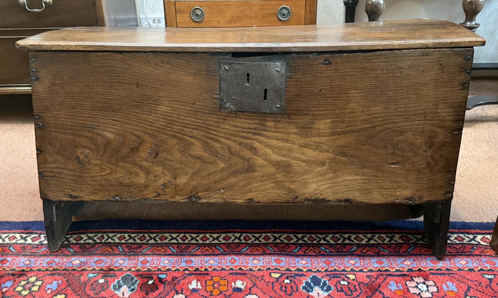 Oak Sword Chest (1 of 4) Oak Sword Chest (1 of 4)
