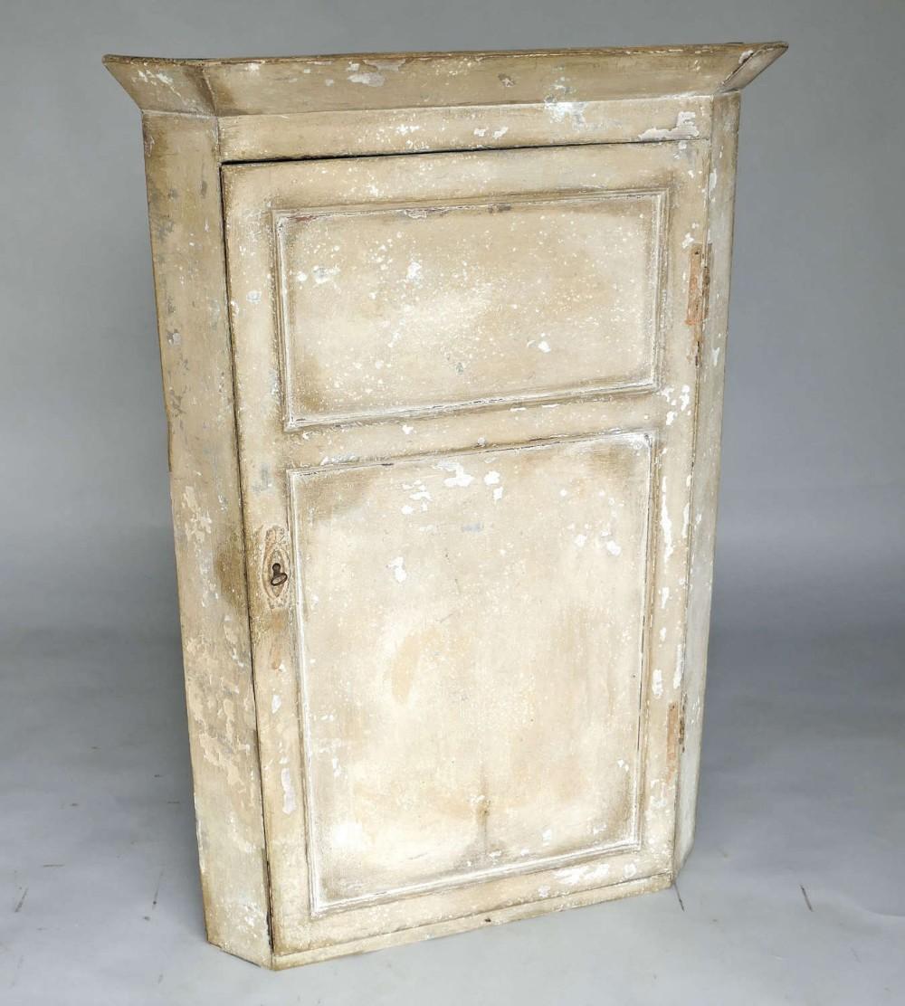 Antique Country Furniture 18th Century Original Painted Corner Cupboard - English 1760-1770 (1 of 8) Antique Country Furniture 18th Century Original Painted Corner Cupboard - English 1760-1770 (1 of 8)