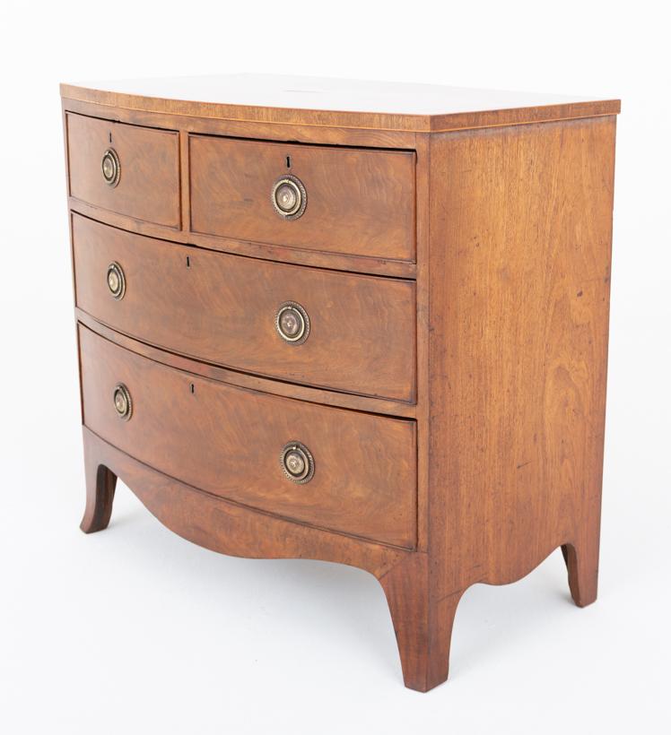 Regency Mahogany Bow Front Chest of Drawers (1 of 9)