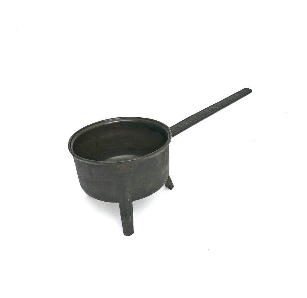 Antique Early Metalware 17th Century Bronze Skillet Named on the Handle Clement Tosear - England / Wiltshire (1 of 5) Antique Early Metalware 17th Century Bronze Skillet Named on the Handle Clement Tosear - England / Wiltshire (1 of 5)