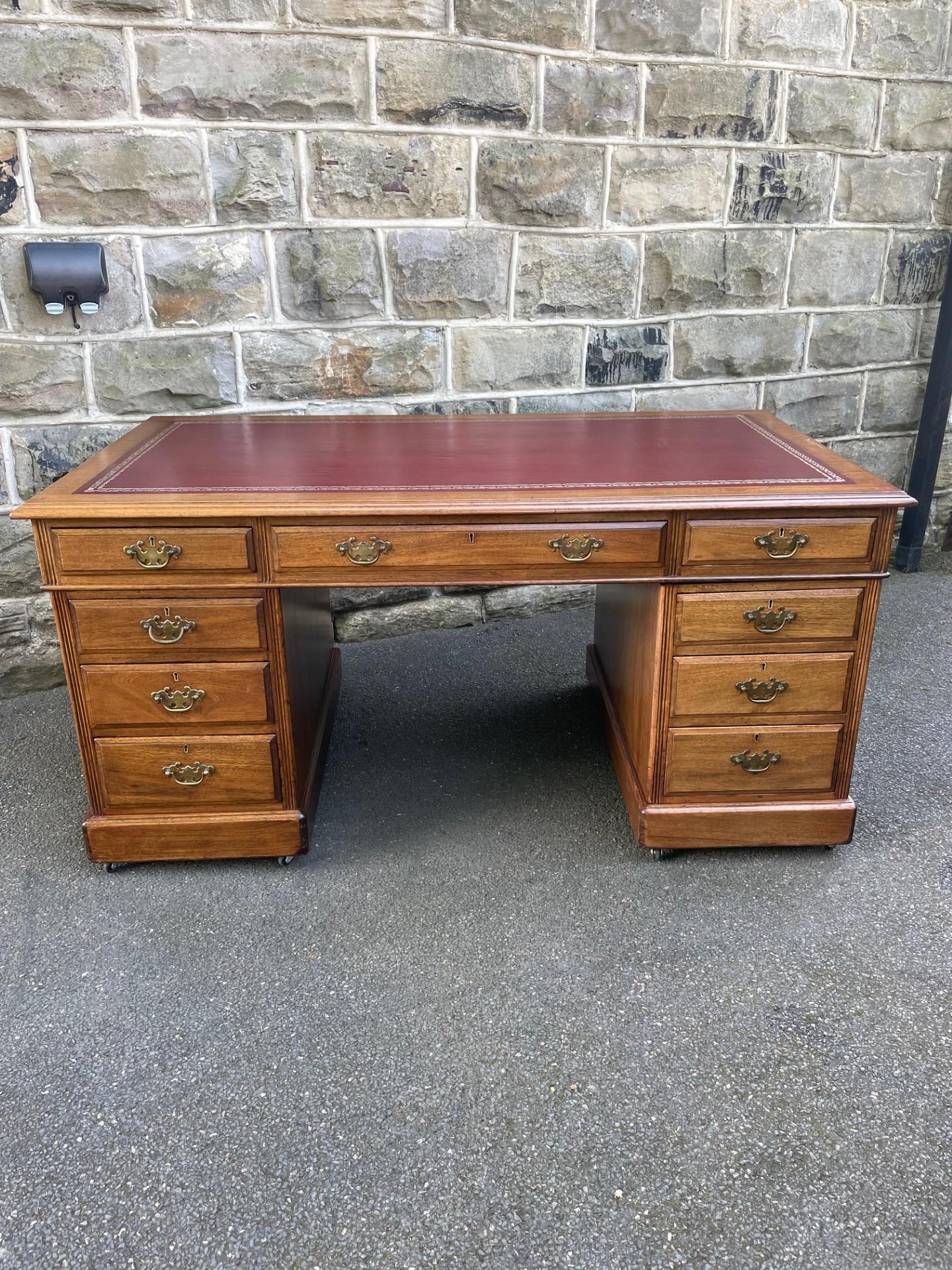 Antique Walnut Pedestal Writing Desk 5ft Wide (1 of 14) Antique Walnut Pedestal Writing Desk 5ft Wide (1 of 14)