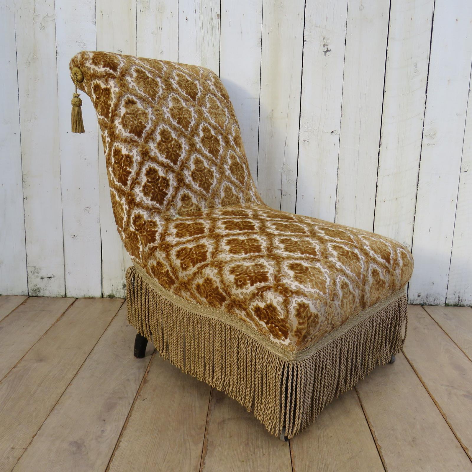 Antique Napoleon III Scroll Top Slipper Chair (1 of 8) Antique Napoleon III Scroll Top Slipper Chair (1 of 8)