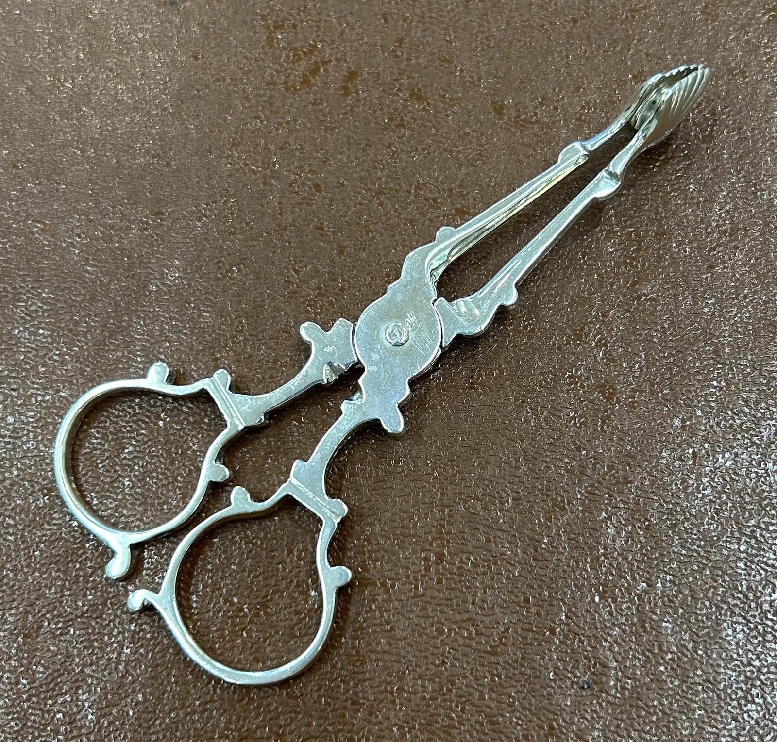 Silver Sugar Nips (1 of 4)