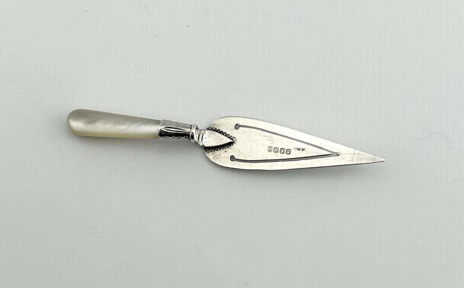 Glasgow Silver & Mother-of-pearl Novelty Trowel Bookmark (1 of 4) Glasgow Silver & Mother-of-pearl Novelty Trowel Bookmark (1 of 4)