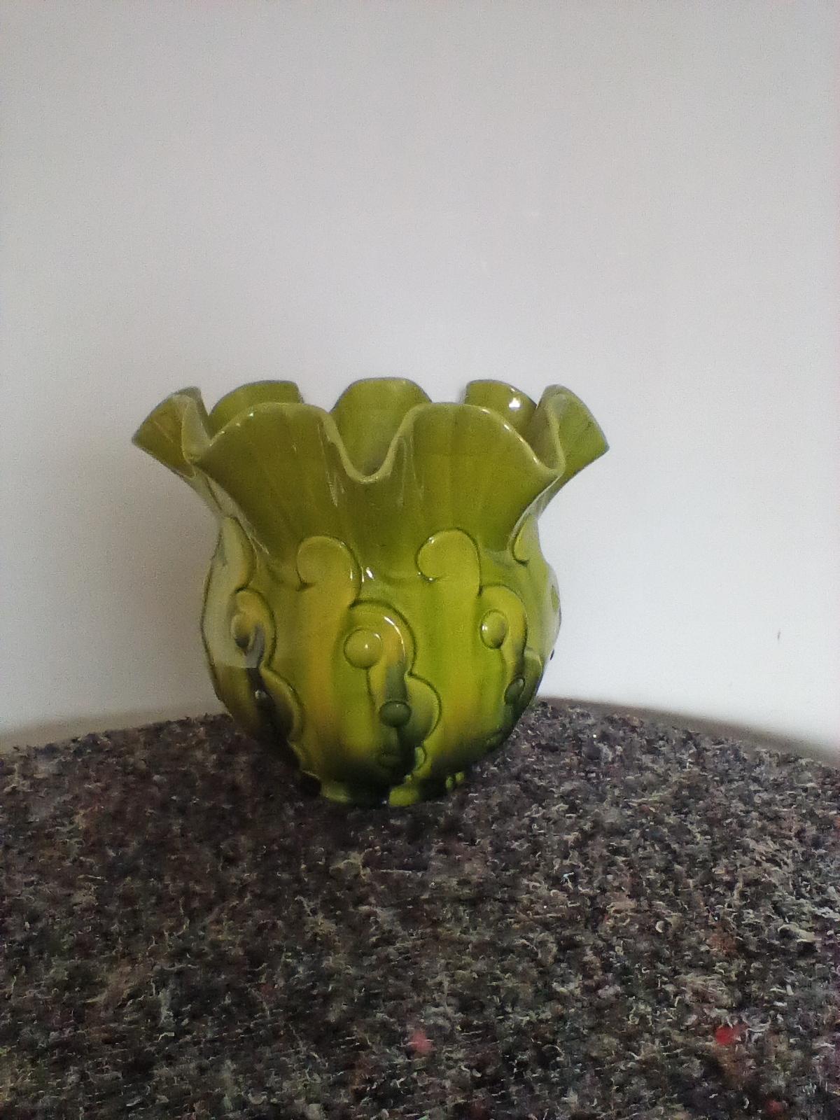 Bretby Arts & Crafts Bowl (1 of 9)