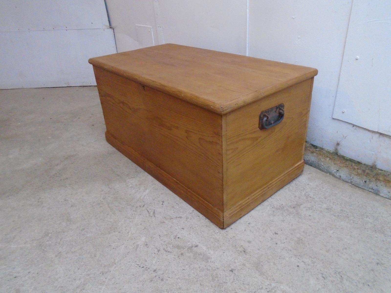 Cute & Small Victorian Antique Pine Waxed Jewellery Drawer Box (1 of 10)