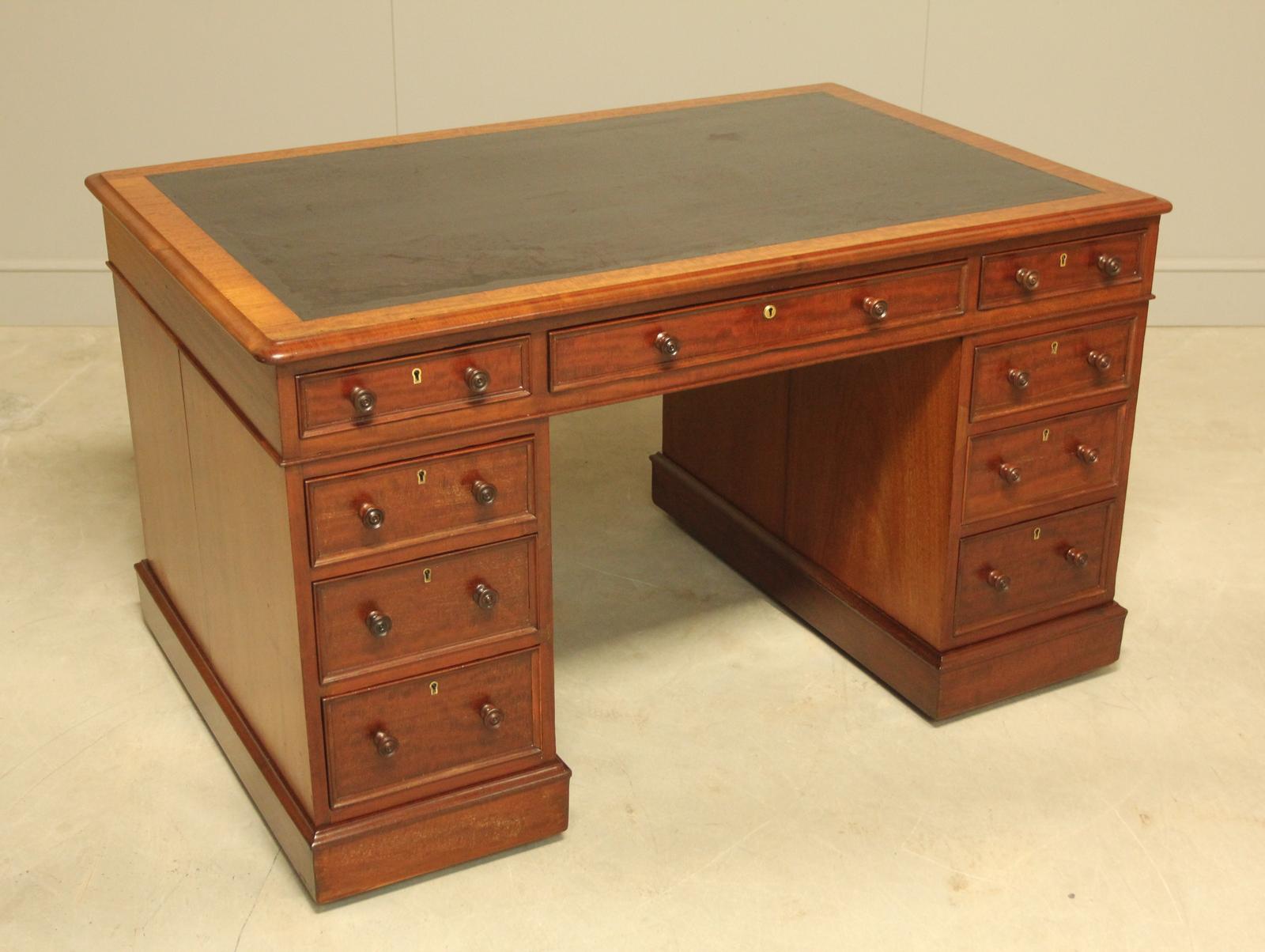 Victorian Mahogany Twin Pedestal Desk (1 of 9)