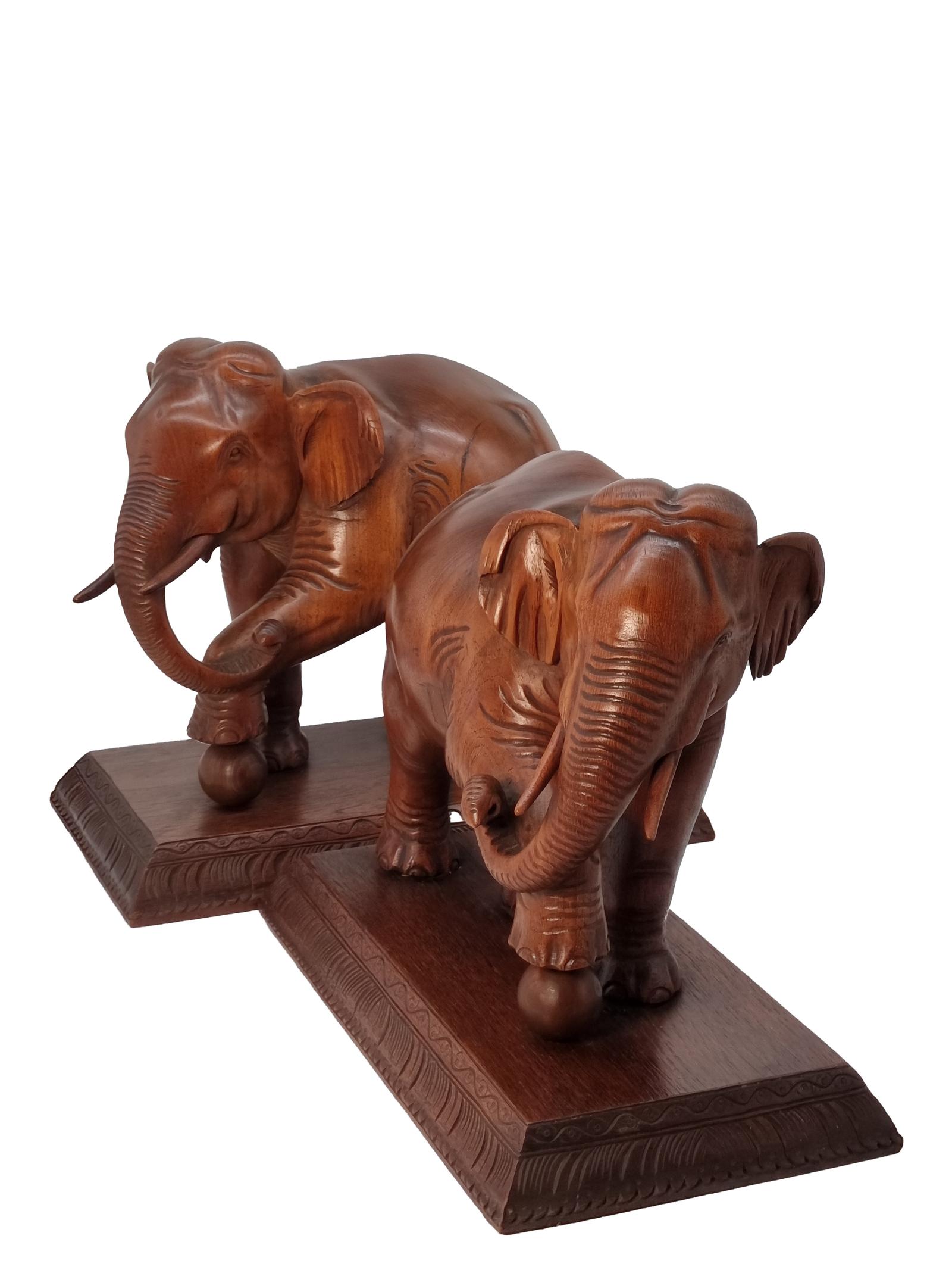 Large Pair of Indian Teak Raj Period Elephants c.1880 (1 of 29)