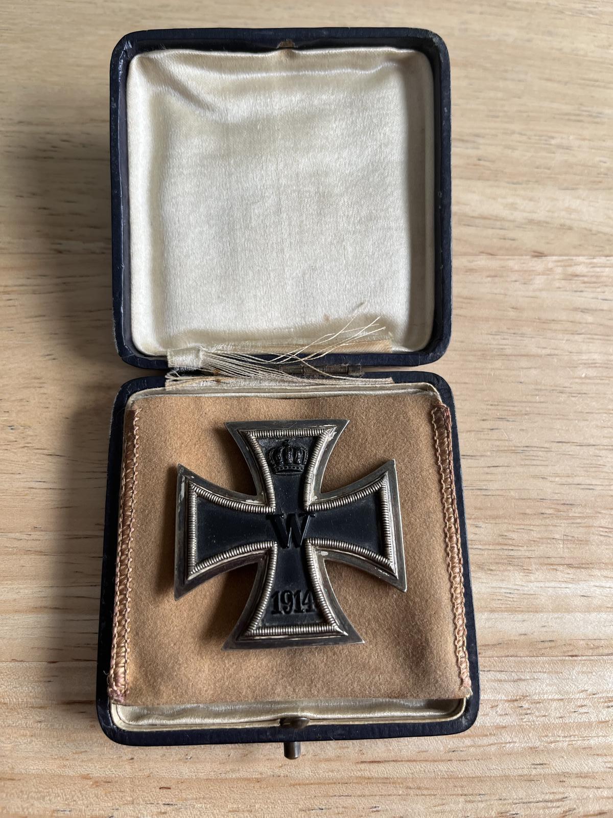 Germans Imperial World War I Iron Cross First Class (1 of 17)