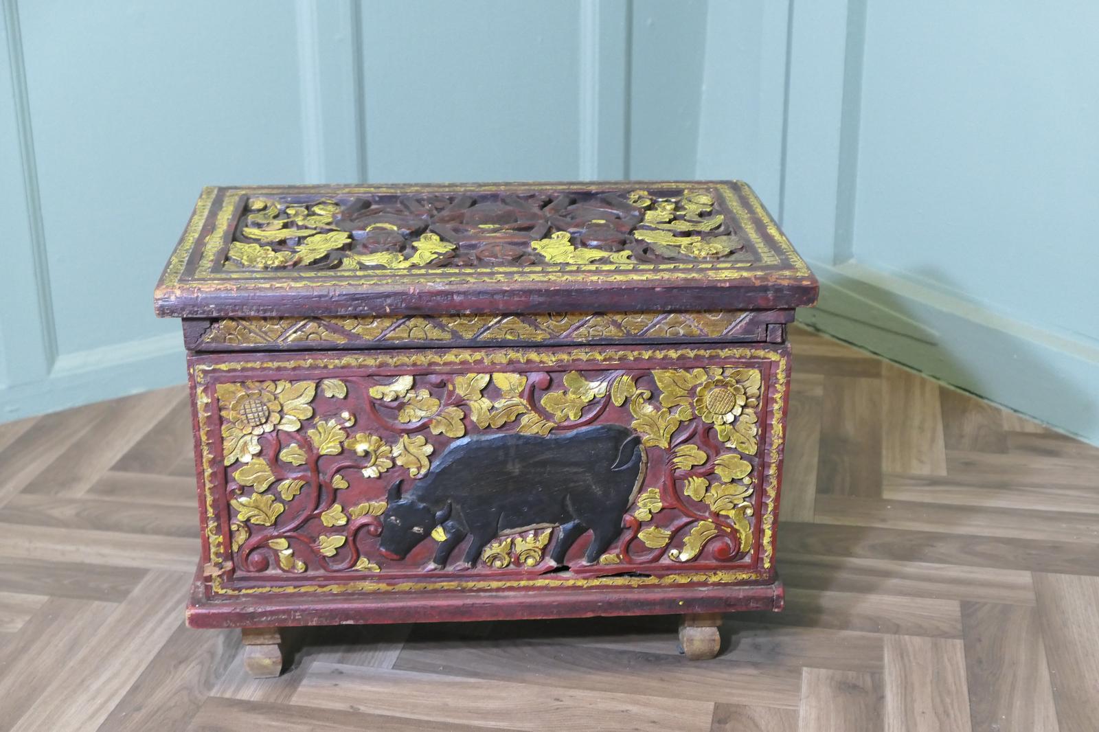 Anglo Indian Gilt & Carved Chest (1 of 6)