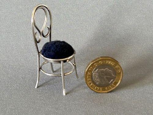 Rare Victorian Silver 'Salon Chair' Novelty Pin Cushion (1 of 7) Rare Victorian Silver 'Salon Chair' Novelty Pin Cushion (1 of 7)