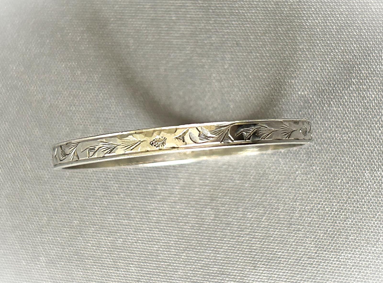 Edwardian Charles Horner Silver Baby's Bangle (1 of 4)
