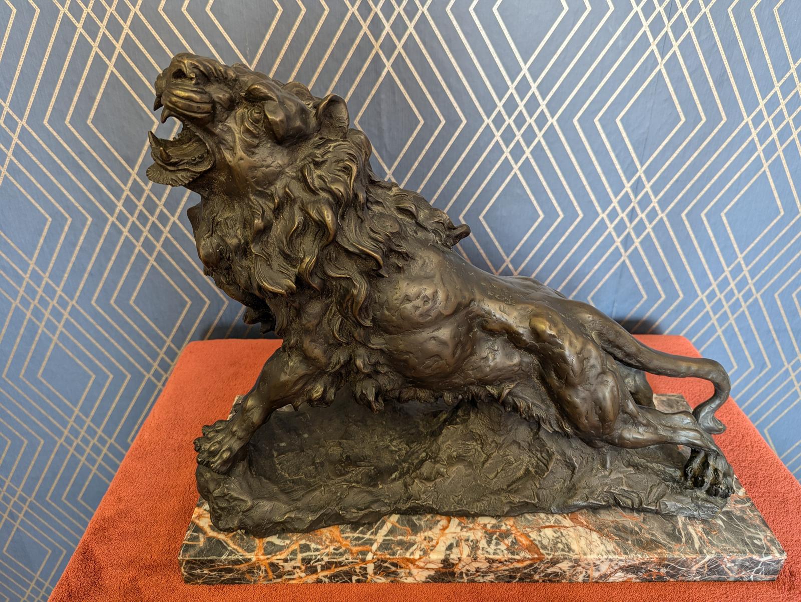 Superb Bronze Lion on Marble Base (1 of 12)