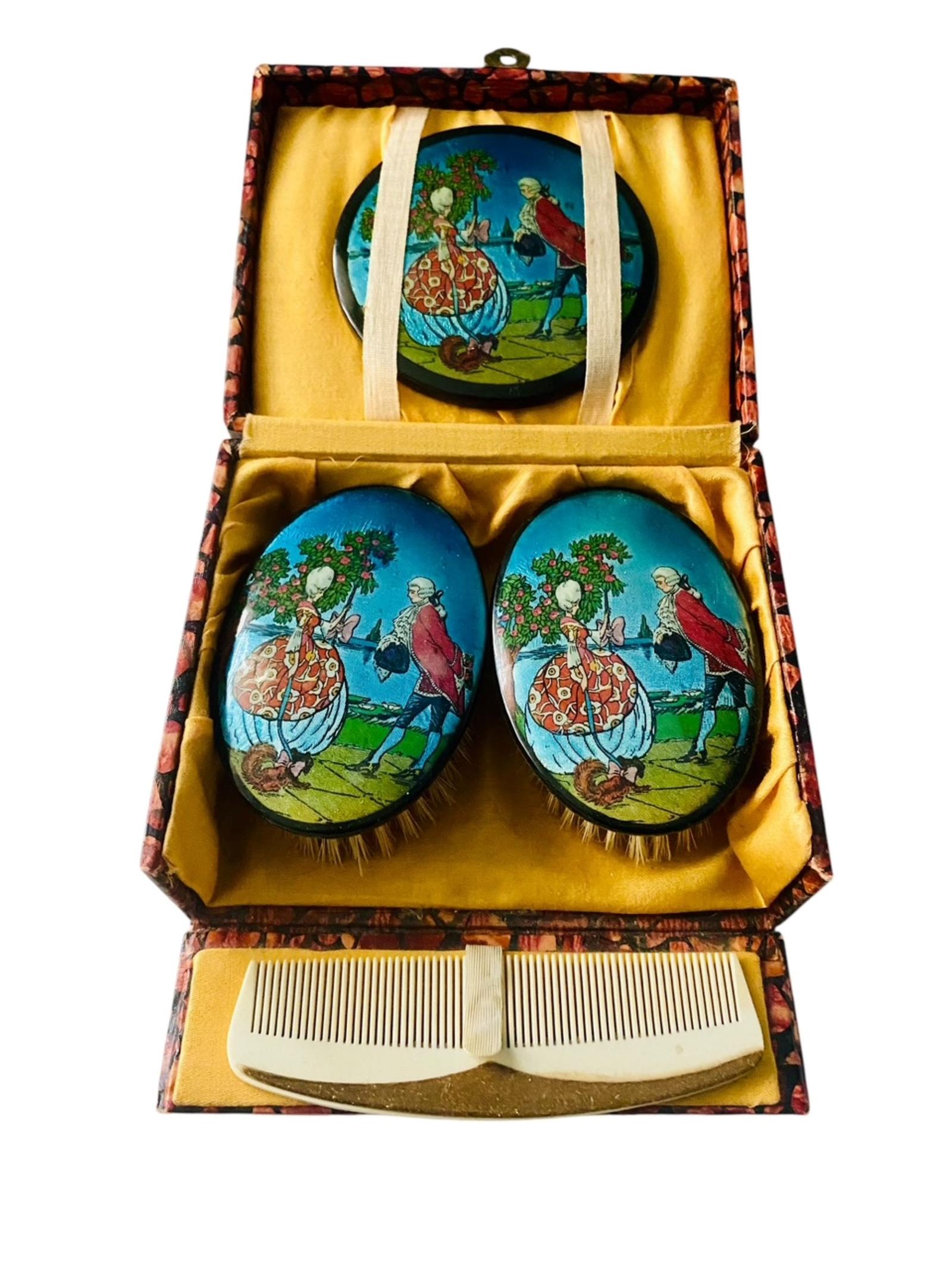 Art Deco 1930s Gwenda Foil Backed Cased Grooming Set (1 of 9) Art Deco 1930s Gwenda Foil Backed Cased Grooming Set (1 of 9)