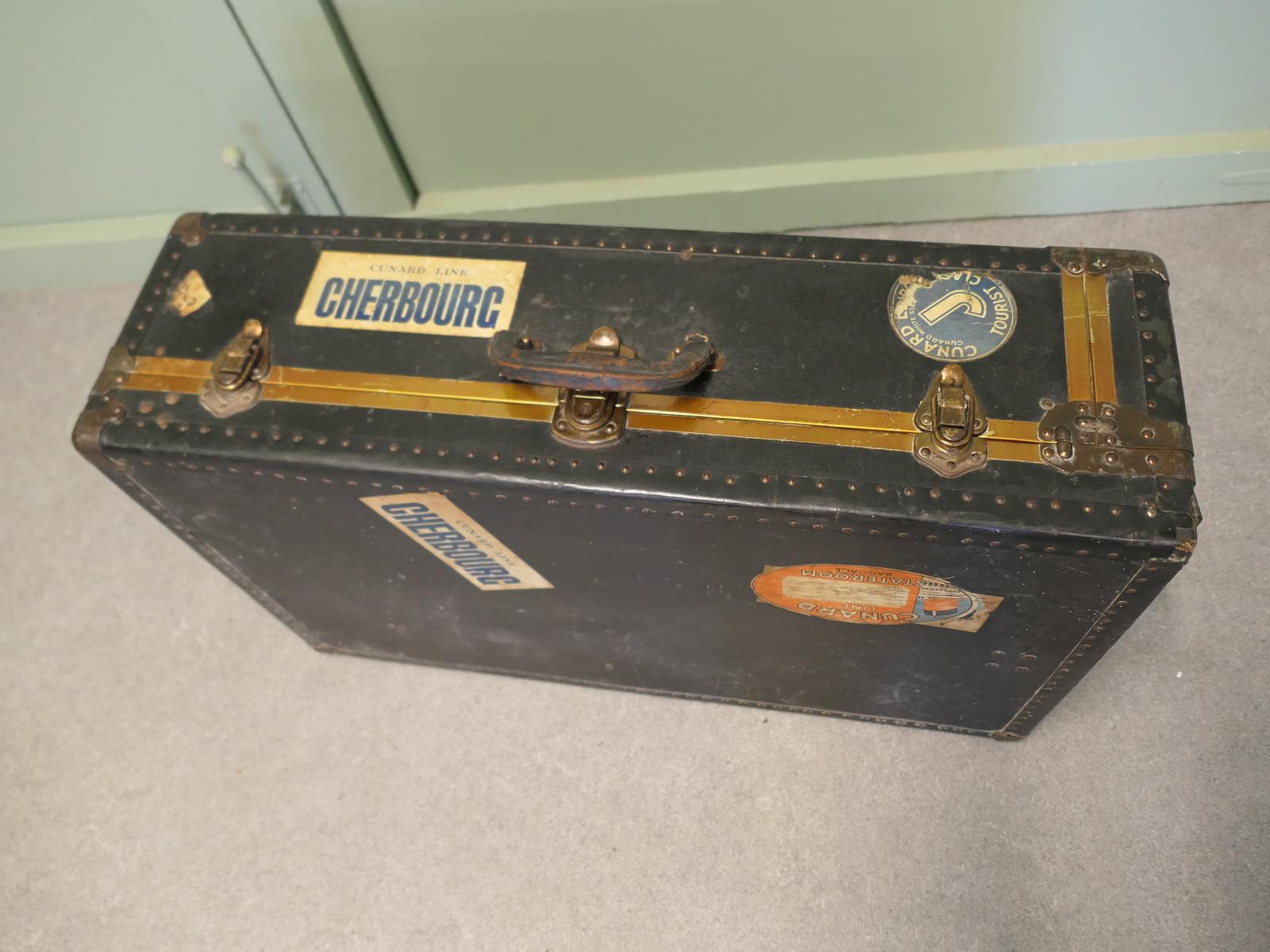 French Canvas Suitcase / Cabin Trunk, Cunard / Cherbourg (1 of 5) French Canvas Suitcase / Cabin Trunk, Cunard / Cherbourg (1 of 5)