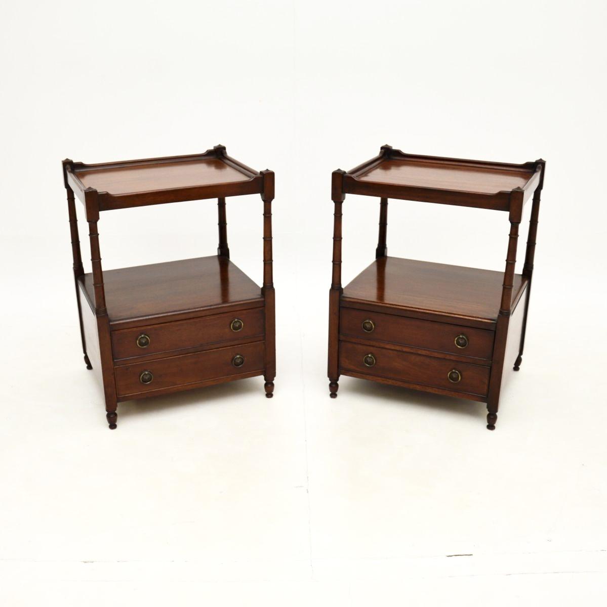 Pair of Georgian Style Mahogany Side Tables (1 of 9) Pair of Georgian Style Mahogany Side Tables (1 of 9)
