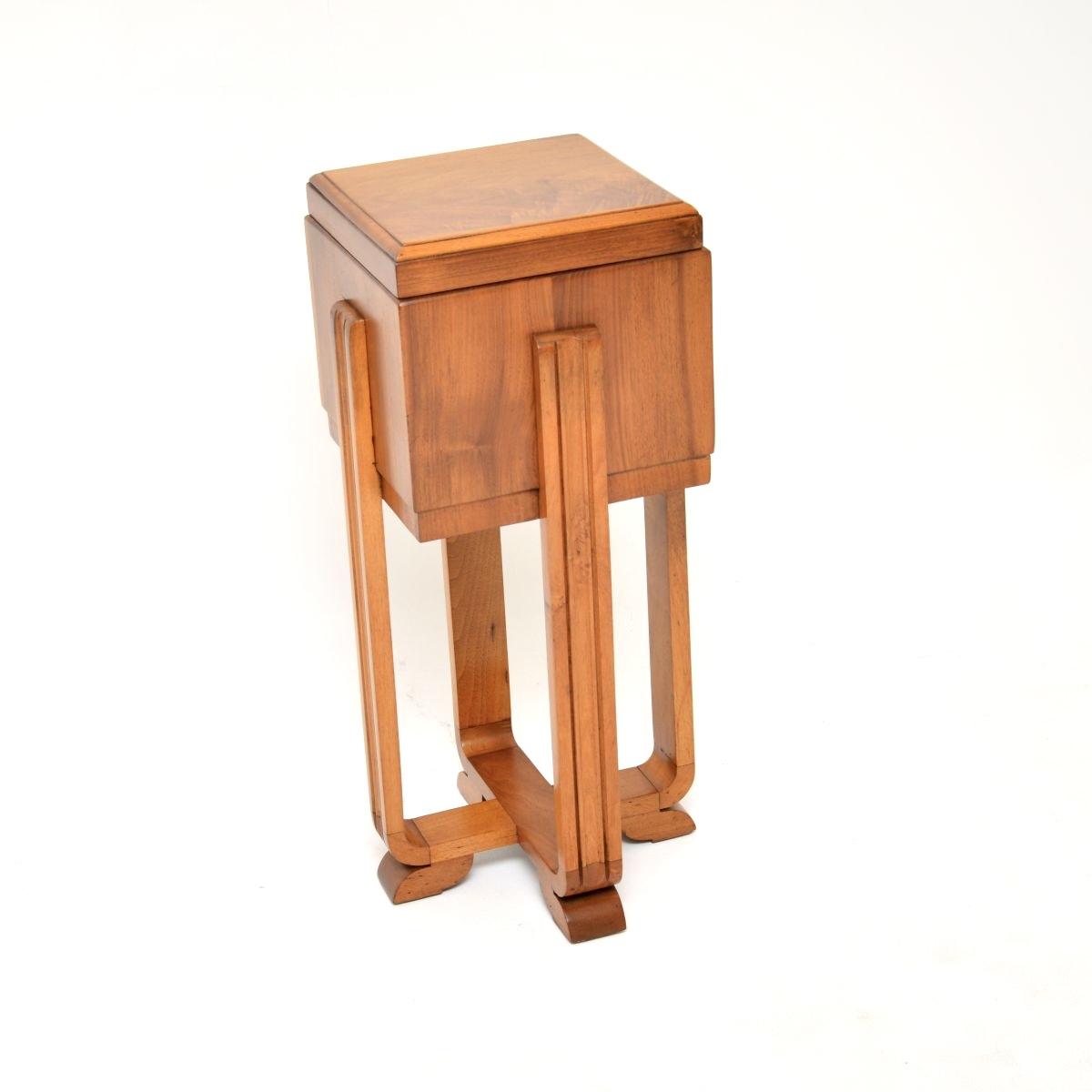 Art Deco Figured Walnut Side Table / Sewing Box (1 of 9) Art Deco Figured Walnut Side Table / Sewing Box (1 of 9)