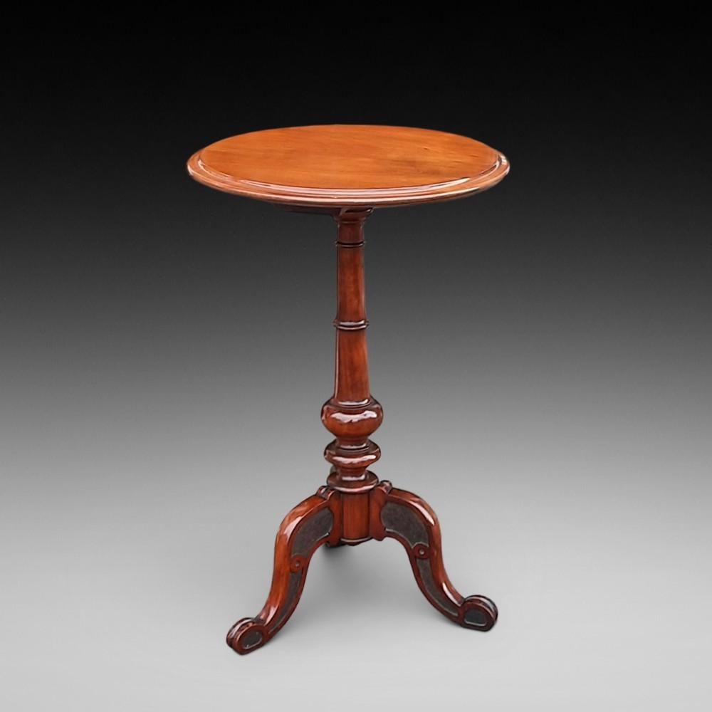 Victorian Mahogany Occasional Lamp Table (1 of 5)