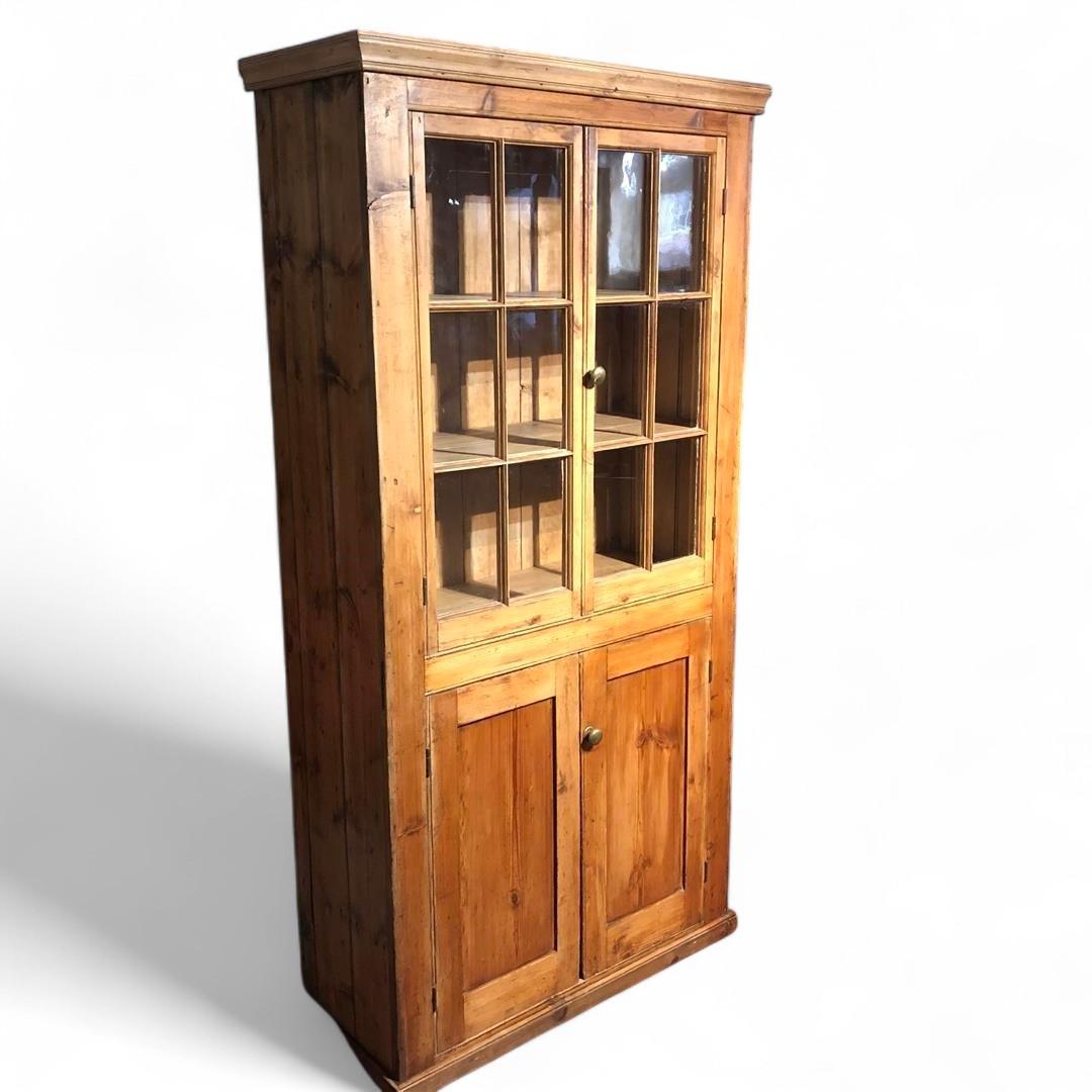 Antique Pine Housekeeper's Kitchen Cupboard (1 of 18)
