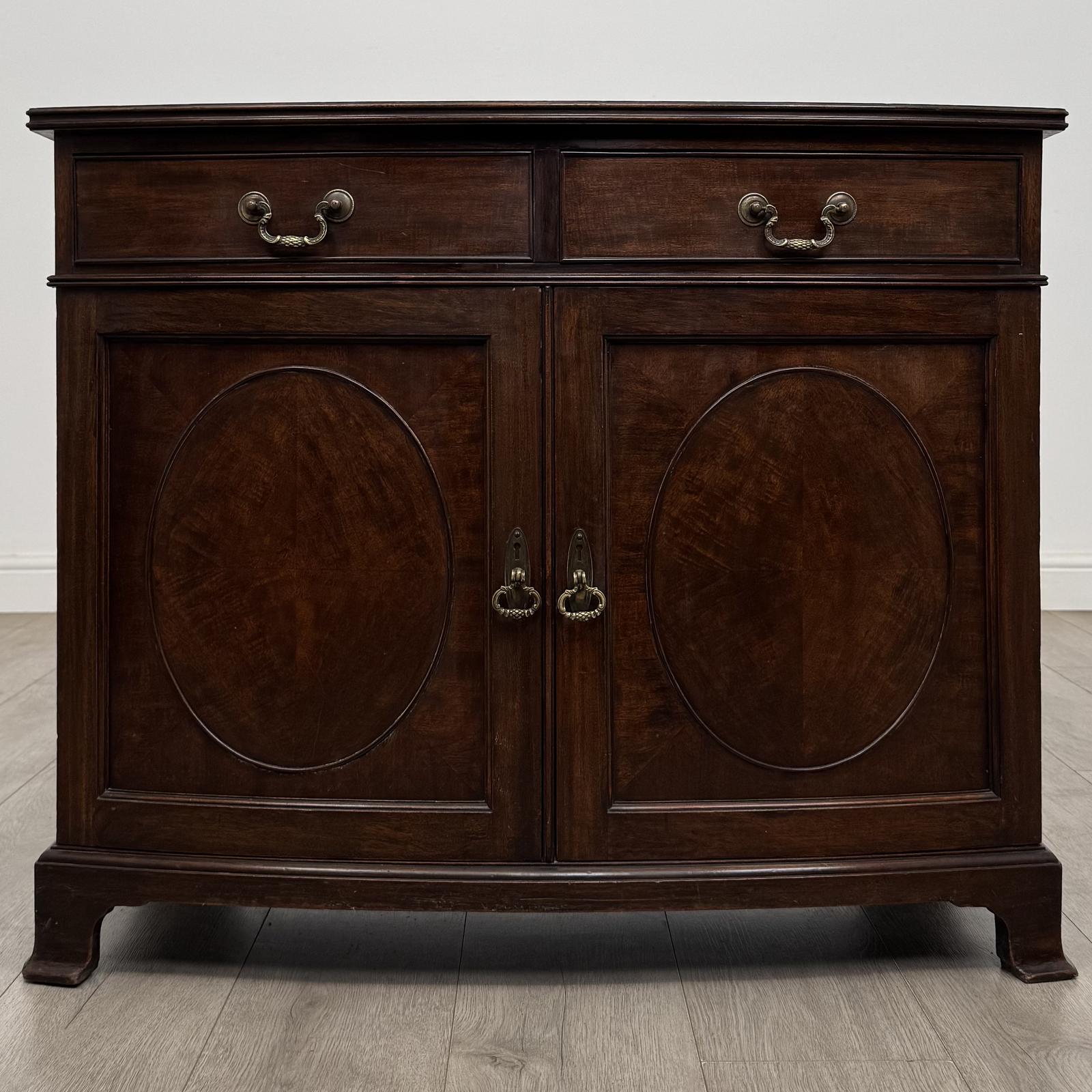 Antique 20th Century Edwardian Bow Front Cupboard in Mahogany (1 of 12) Antique 20th Century Edwardian Bow Front Cupboard in Mahogany (1 of 12)