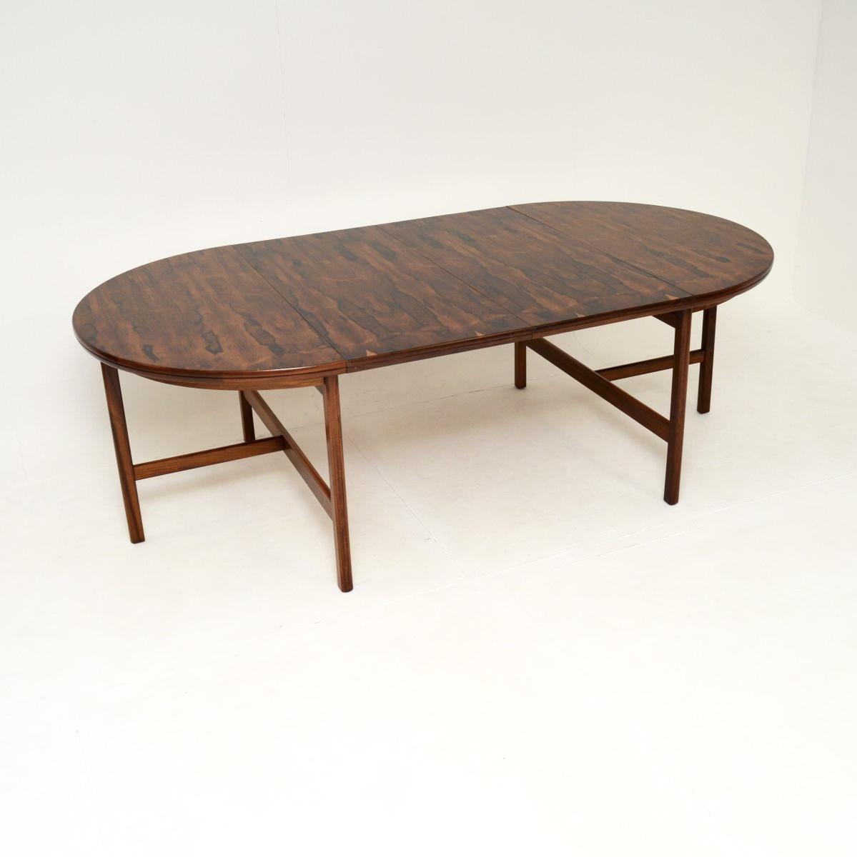 Vintage Rosewood Dining Table by Robert Heritage for Archie Shine (1 of 7)