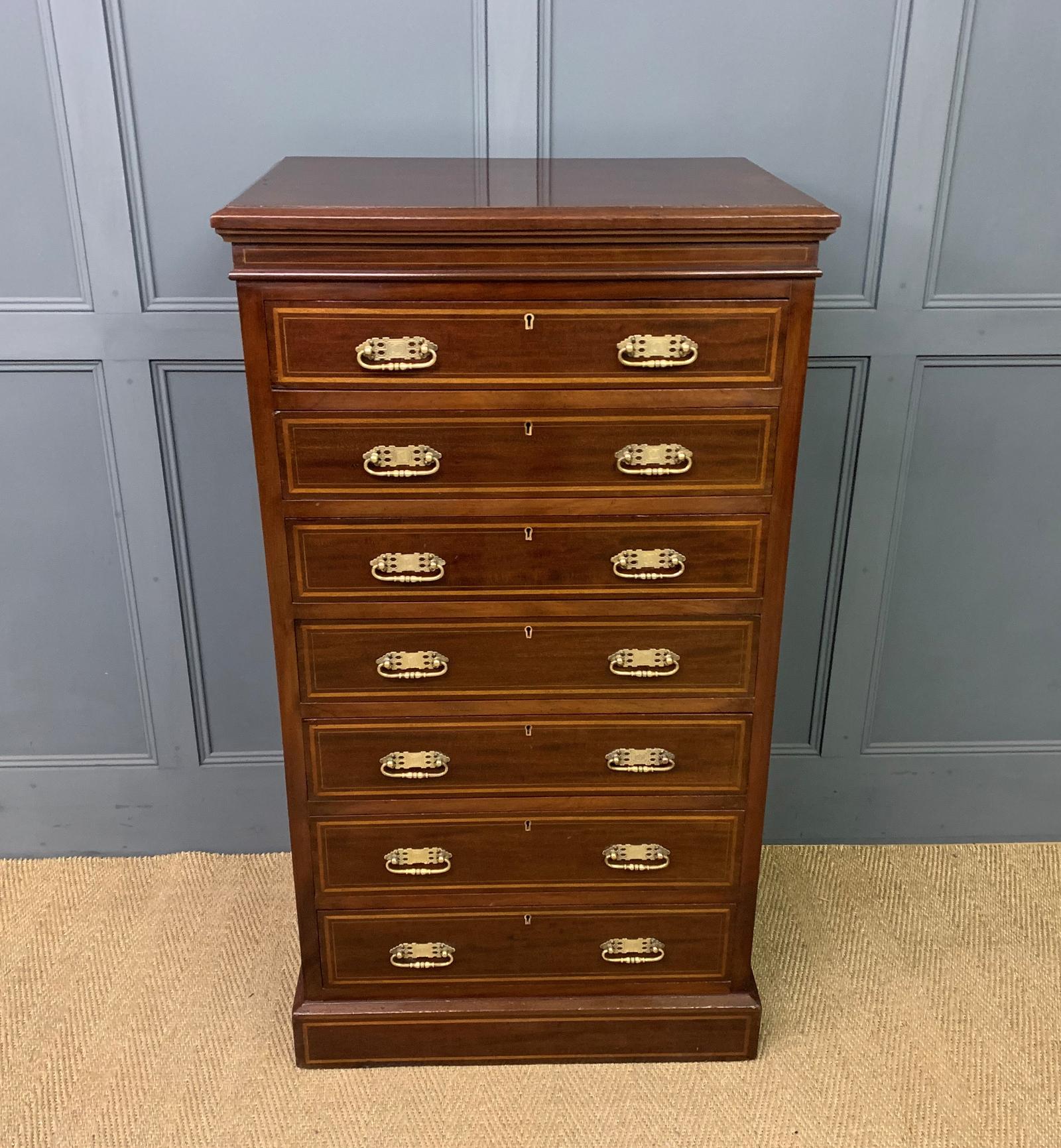Maple & Co Inlaid Mahogany Pillar Chest (1 of 15)