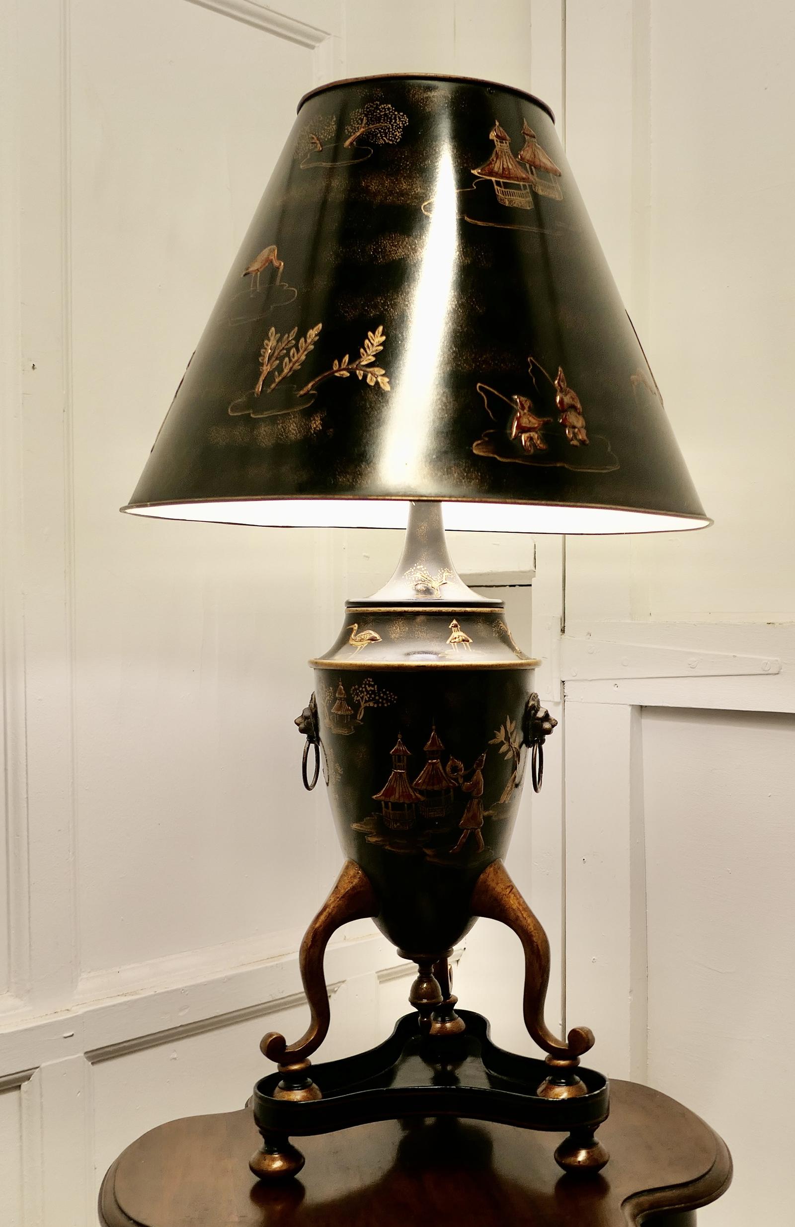 Large Chinoiserie Toleware Table Lamp, Black and Gold Lacquer (1 of 11) Large Chinoiserie Toleware Table Lamp, Black and Gold Lacquer (1 of 11)