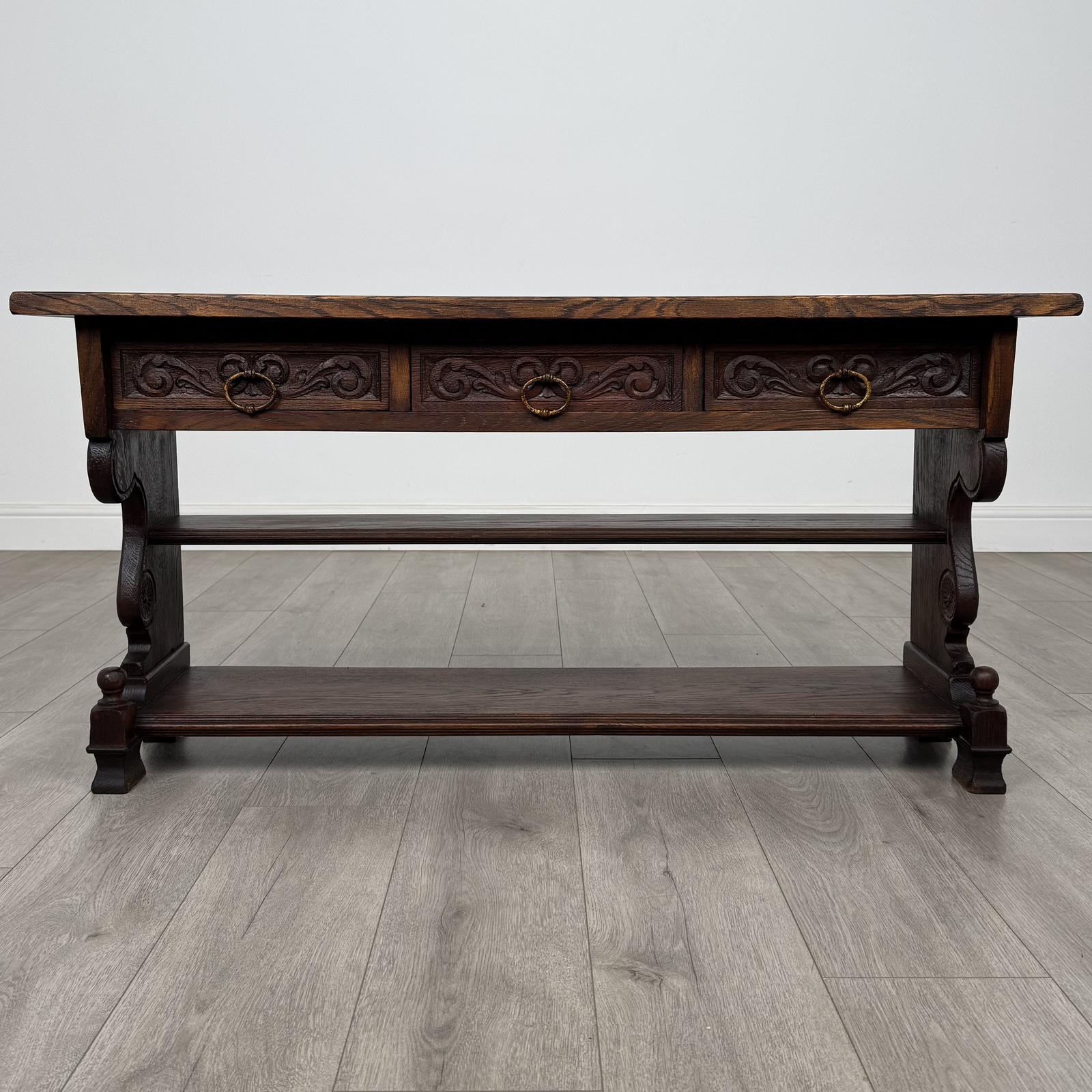 Antique 20th Century Good Quality Side Table in Oak (1 of 11)