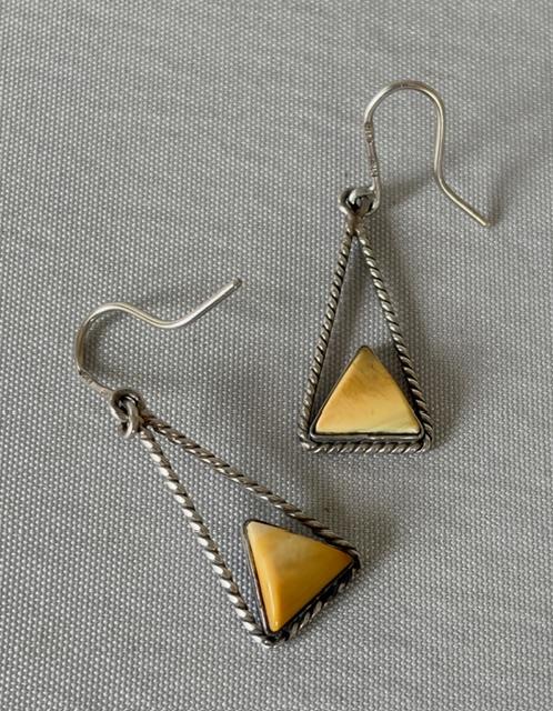 Pair of Polish Silver & Butterscotch Amber Drop Earrings (1 of 5) Pair of Polish Silver & Butterscotch Amber Drop Earrings (1 of 5)