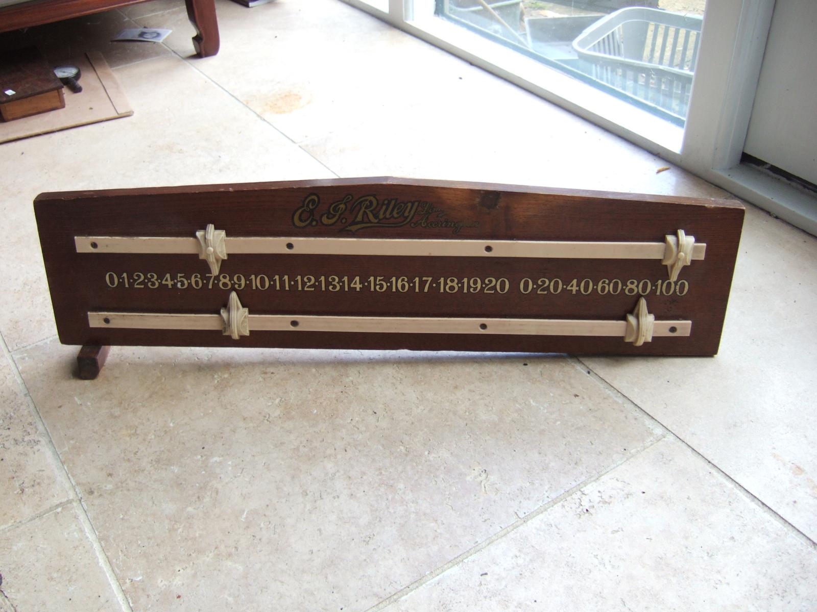 E J Riley Snooker Scoreboard Ca.1950s (1 of 4)