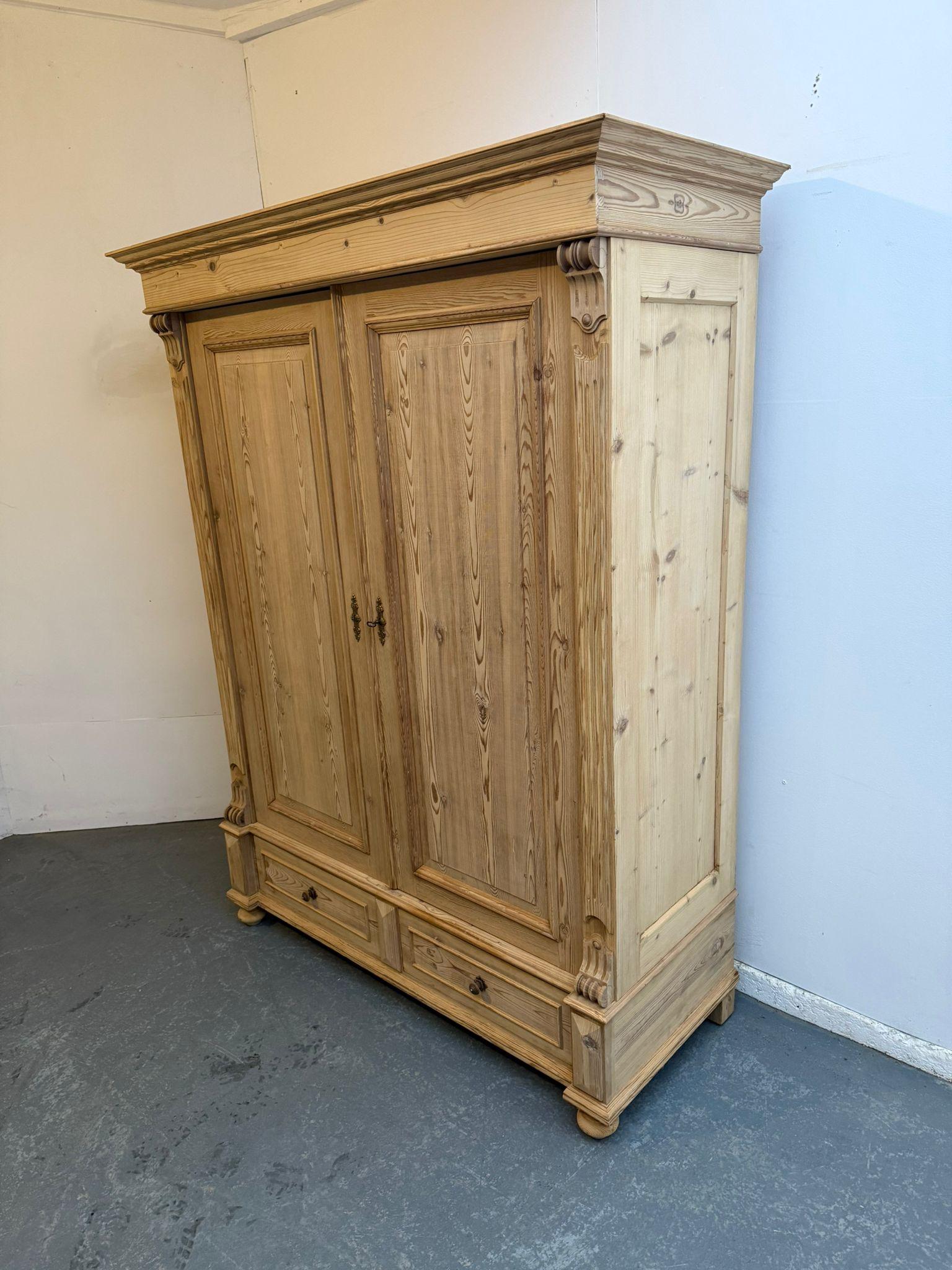 Cracking Victorian Antique Pine Low Cottage Knockdown Wardrobe to wax / paint (1 of 12) Cracking Victorian Antique Pine Low Cottage Knockdown Wardrobe to wax / paint (1 of 12)