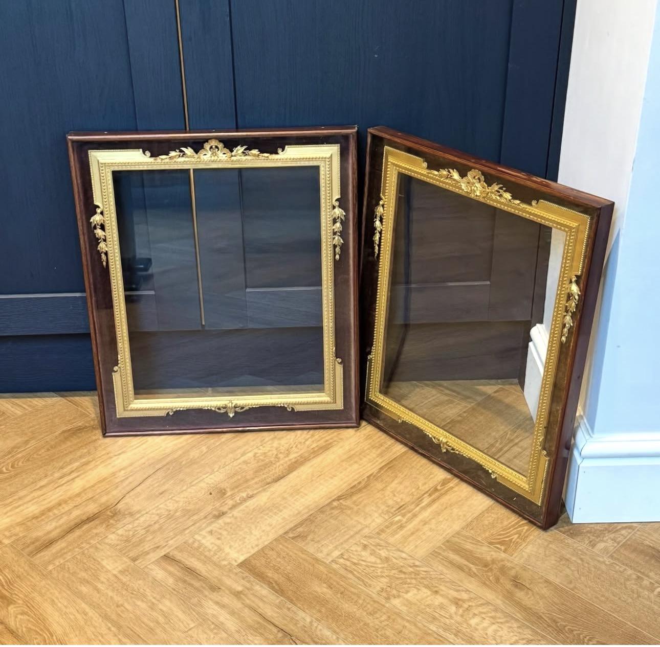Pair of Victorian Gilt Frames in Rosewood & Velvet Boxes (1 of 8) Pair of Victorian Gilt Frames in Rosewood & Velvet Boxes (1 of 8)