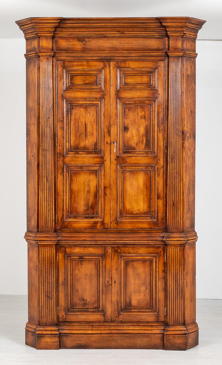 Cherry Wood Georgian Style Panelled Corner Cabinet (1 of 7) Cherry Wood Georgian Style Panelled Corner Cabinet (1 of 7)