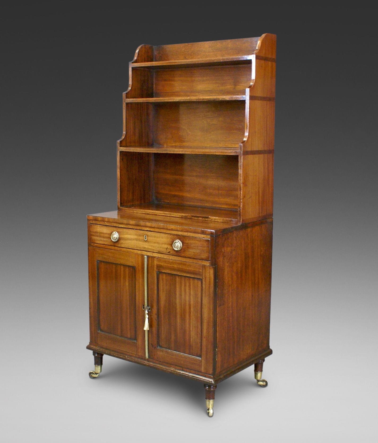 A Regency Mahogany Waterfall Bookcase (1 of 6) A Regency Mahogany Waterfall Bookcase (1 of 6)