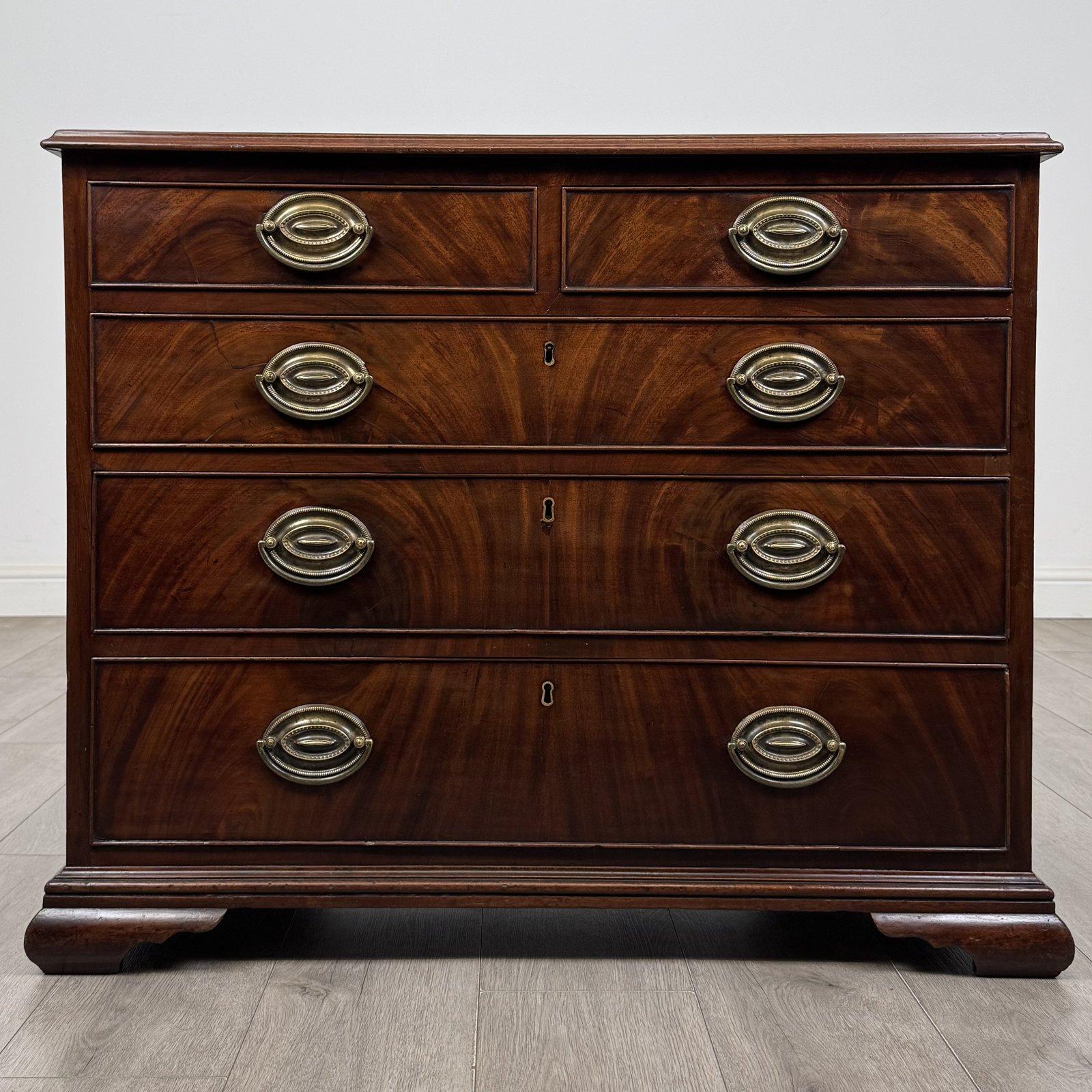 Antique Georgian Mahogany Chest of Drawers | Ogee Bracket Feet | AF-6791 (1 of 11) Antique Georgian Mahogany Chest of Drawers | Ogee Bracket Feet | AF-6791 (1 of 11)