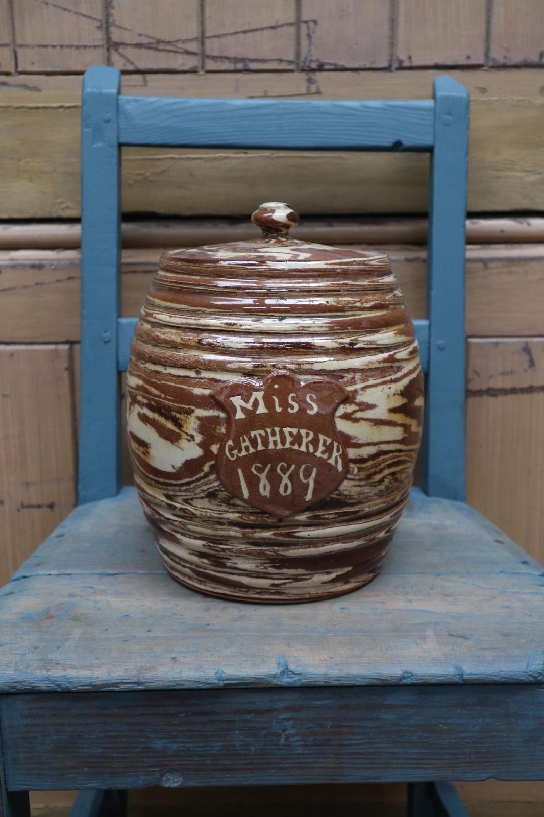 Scottish Seaton Pottery, Aberdeen, Agateware 'Miss Gatherer' Large Storage Barrel 1889 (1 of 17)