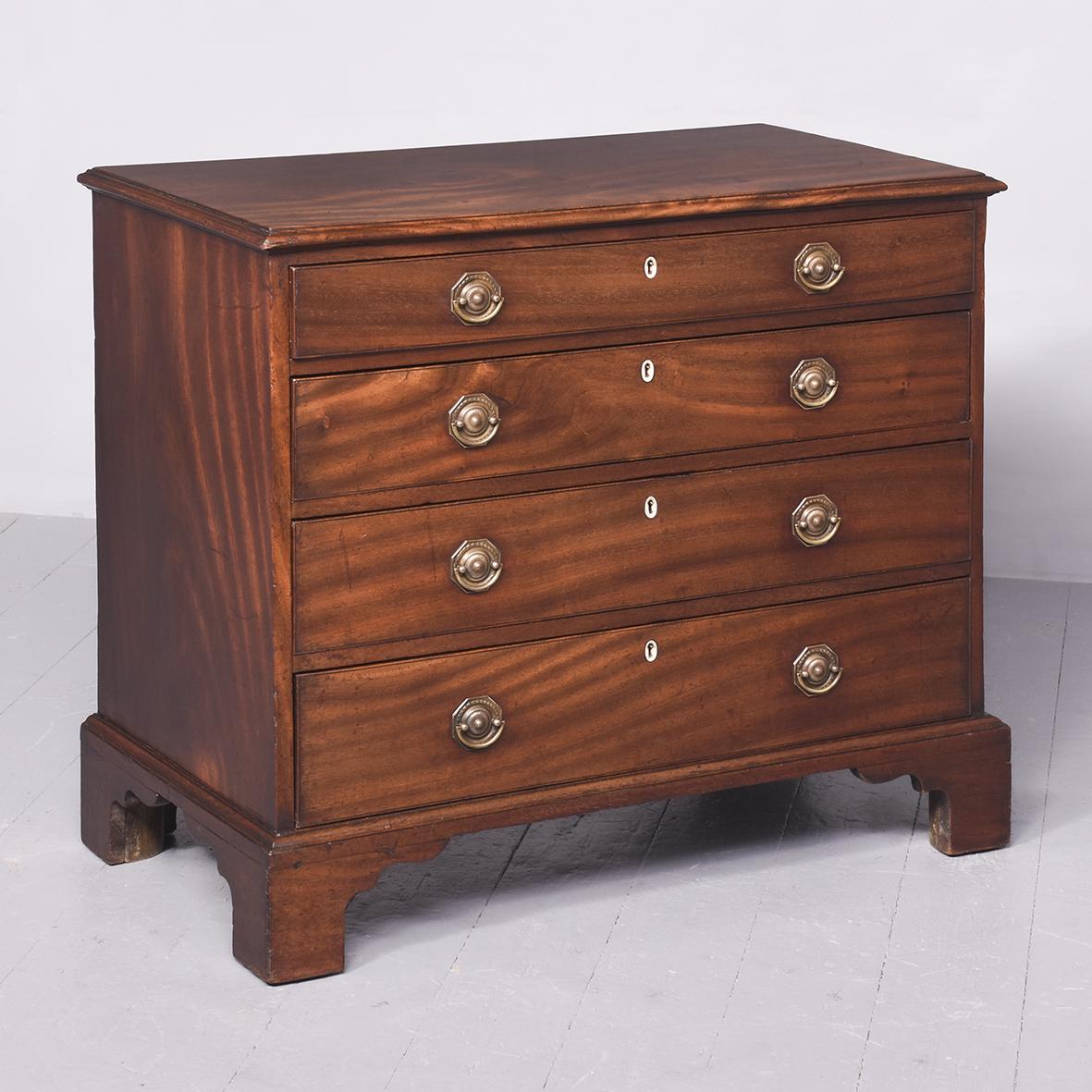 Quality George III Mahogany Chest of Drawers (1 of 10)