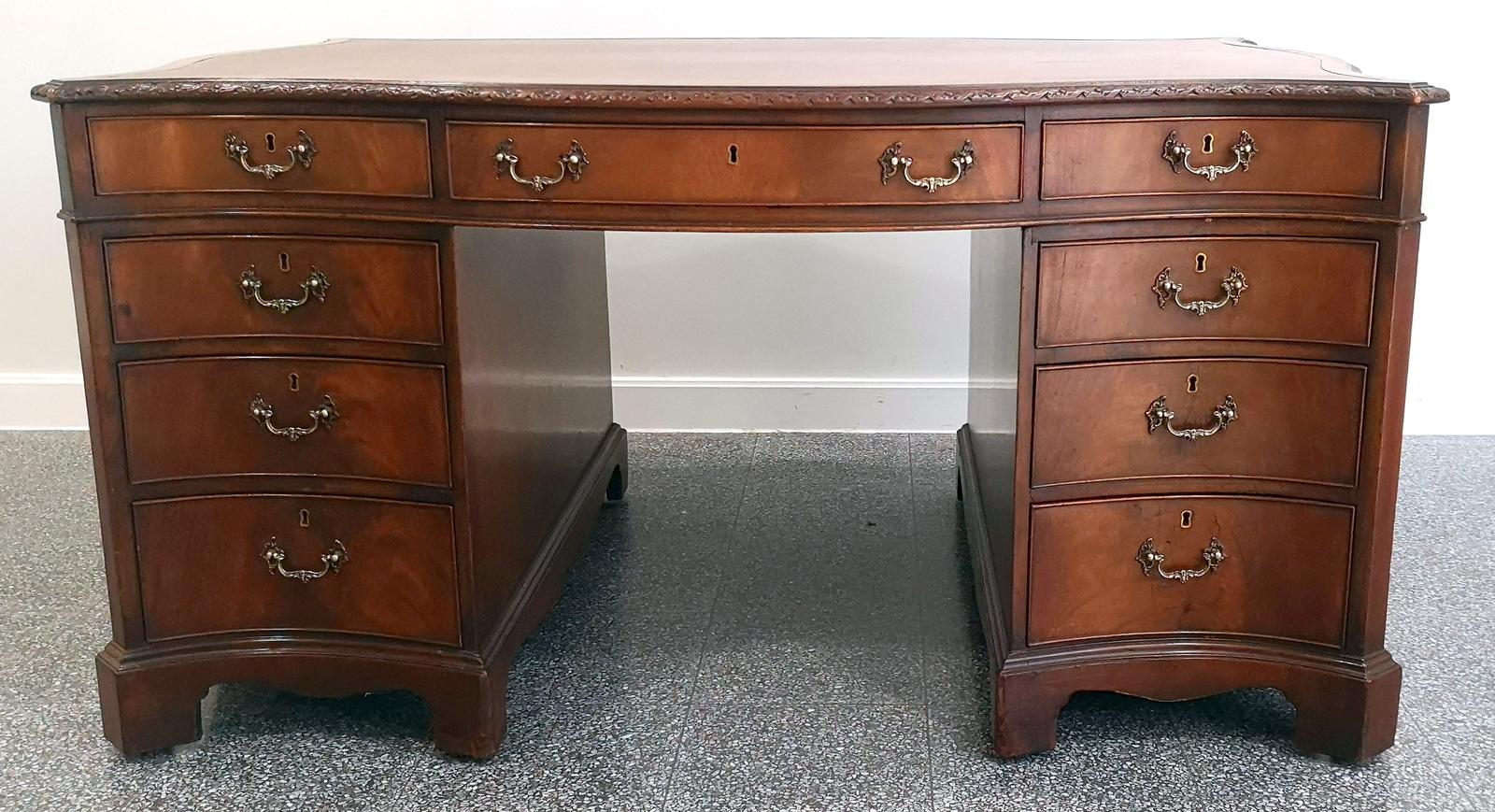 Edwardian Mahogany & Oak Lined Partners Desk in The Georgian Style (1 of 17)