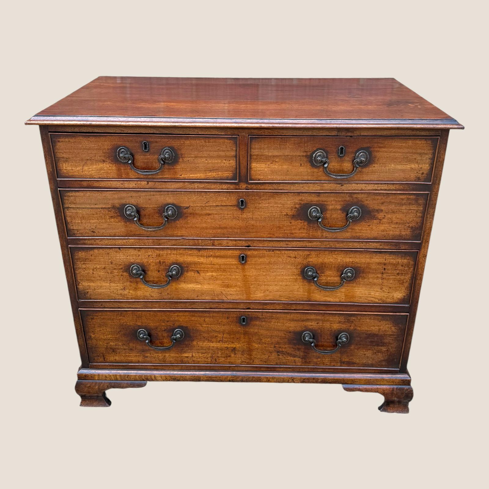 Antique George III 1790 Mahogany & Brass Chest of 5 Drawers by J Moorcroft (1 of 18)