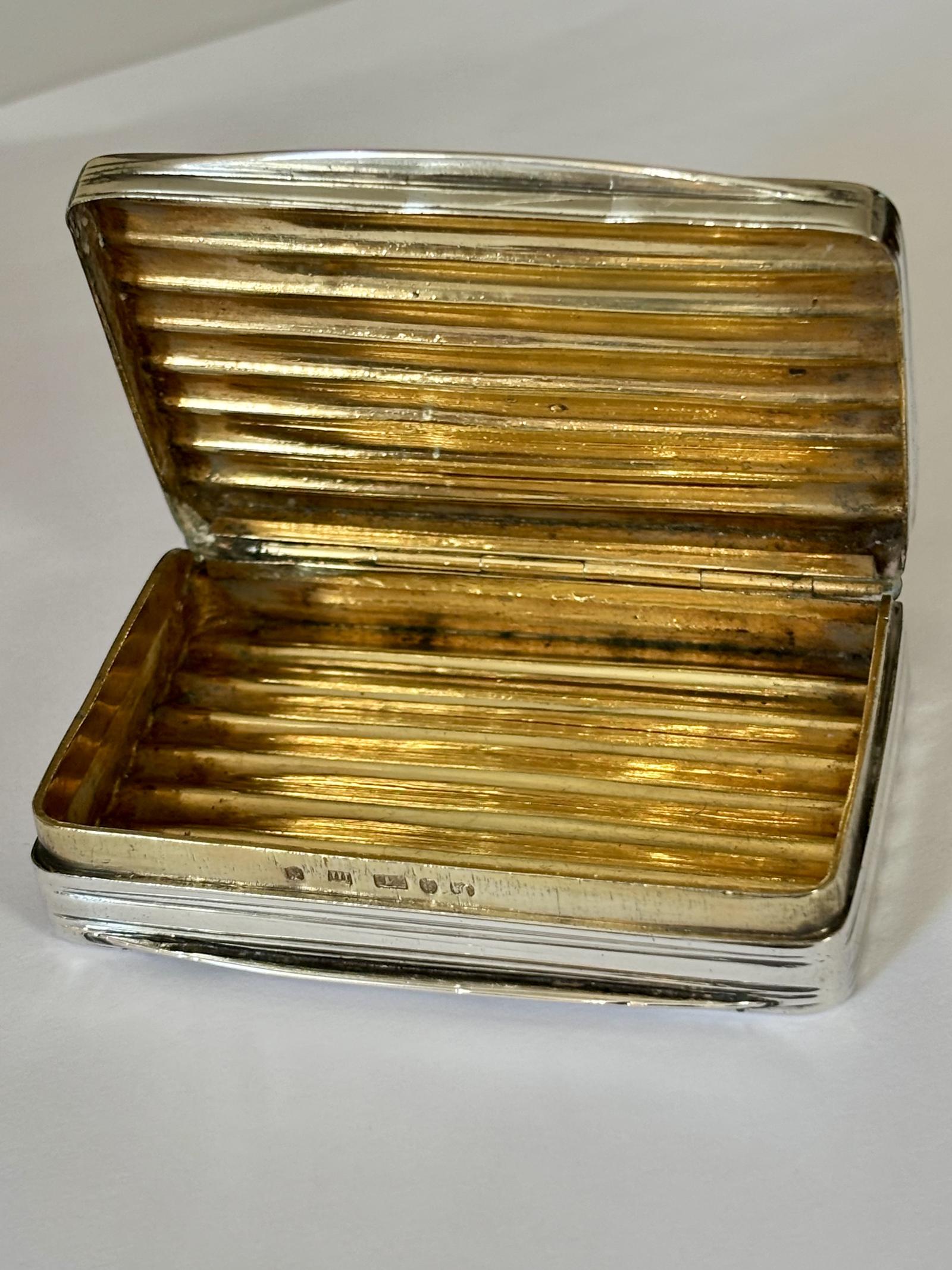 George III Silver Gilt Snuff Box Birmingham 1810 by Matthew Linwood (1 of 15)