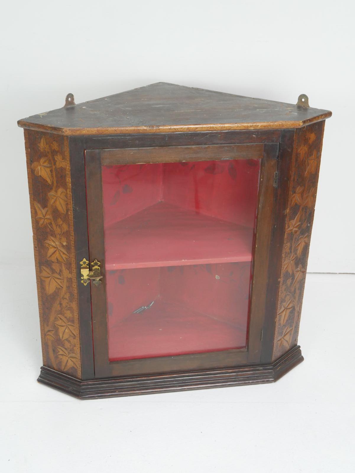 Scottish Corner  Wall Cupboard (1 of 9)