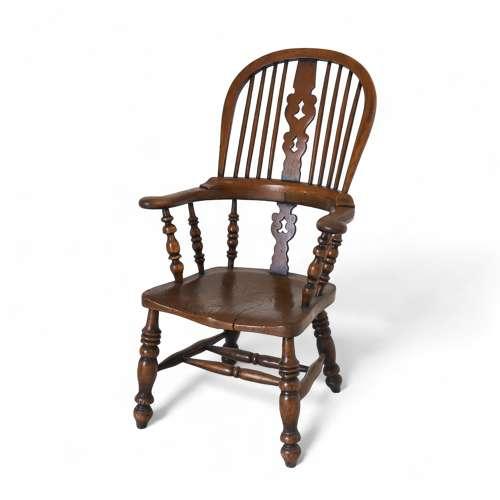 Large Elm Windsor Chair (1 of 16)