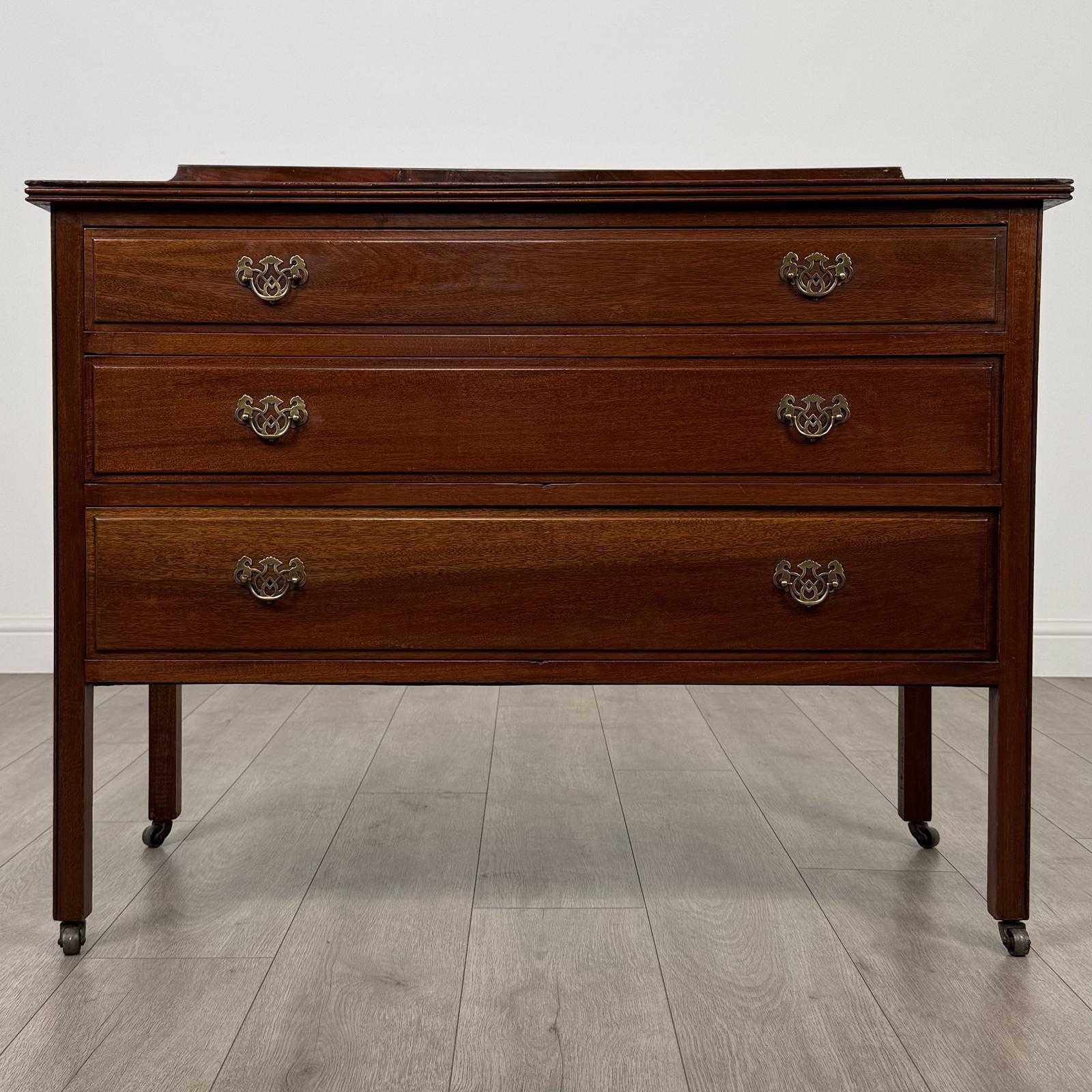 Antique 20th Century Chest Of Drawers In Mahogany (1 of 11)