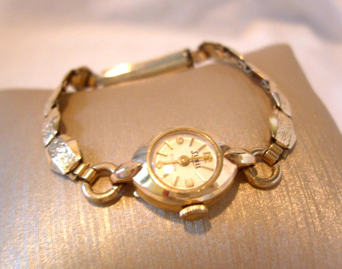 Ladies Wrist Watch 9ct Gold 1962 Swiss Limit 21 Jewel Serviced & FWO (1 of 22)